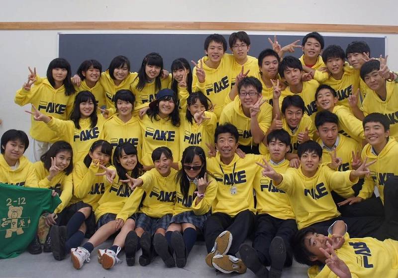 カラフルライトパーカーの作成事例