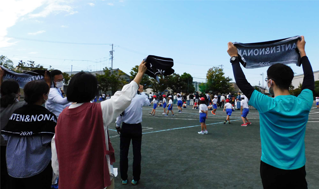 スマイルフェイスタオルの作成事例